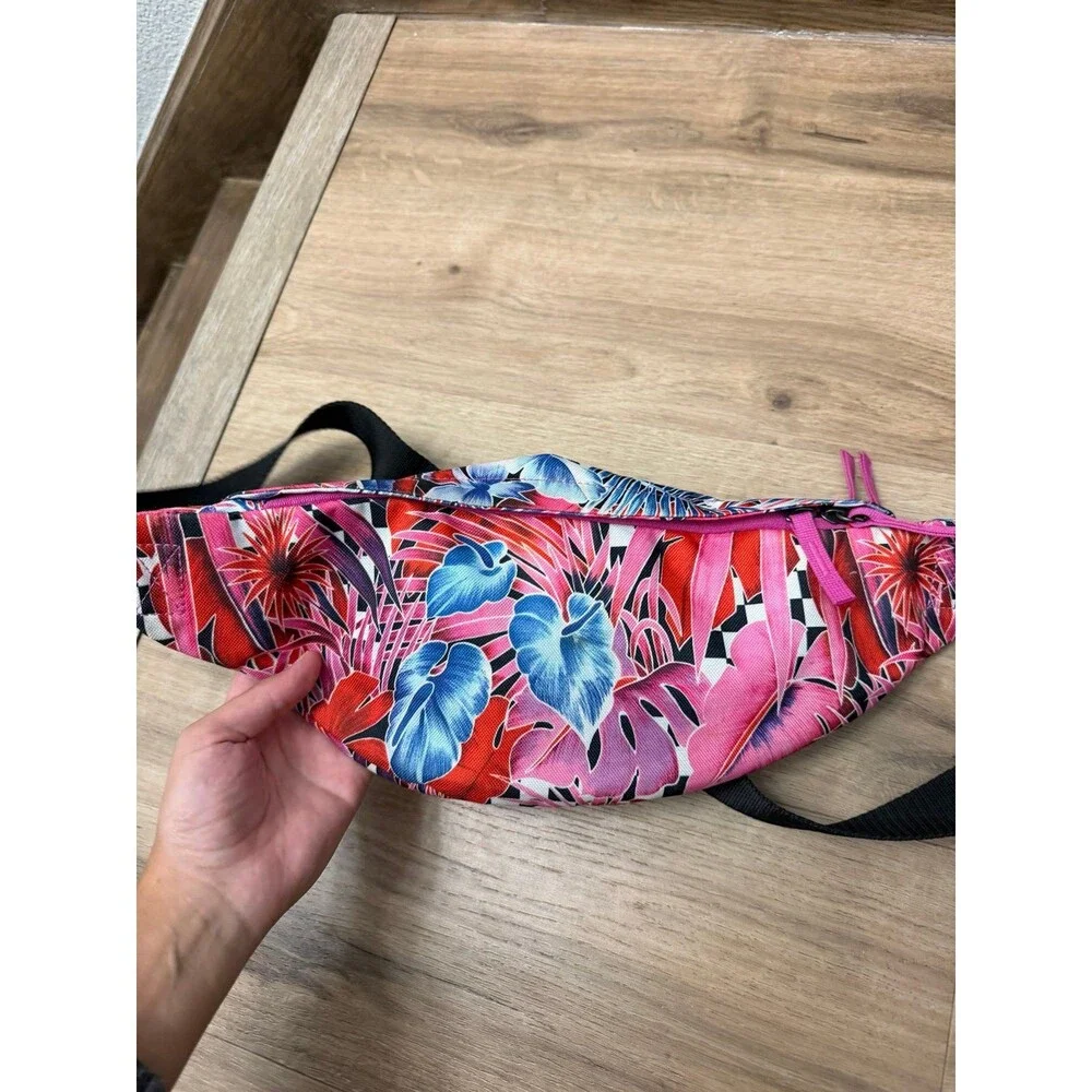 Nike SB Heritage Hip Pack Tropical Print Fanny Pack Bag